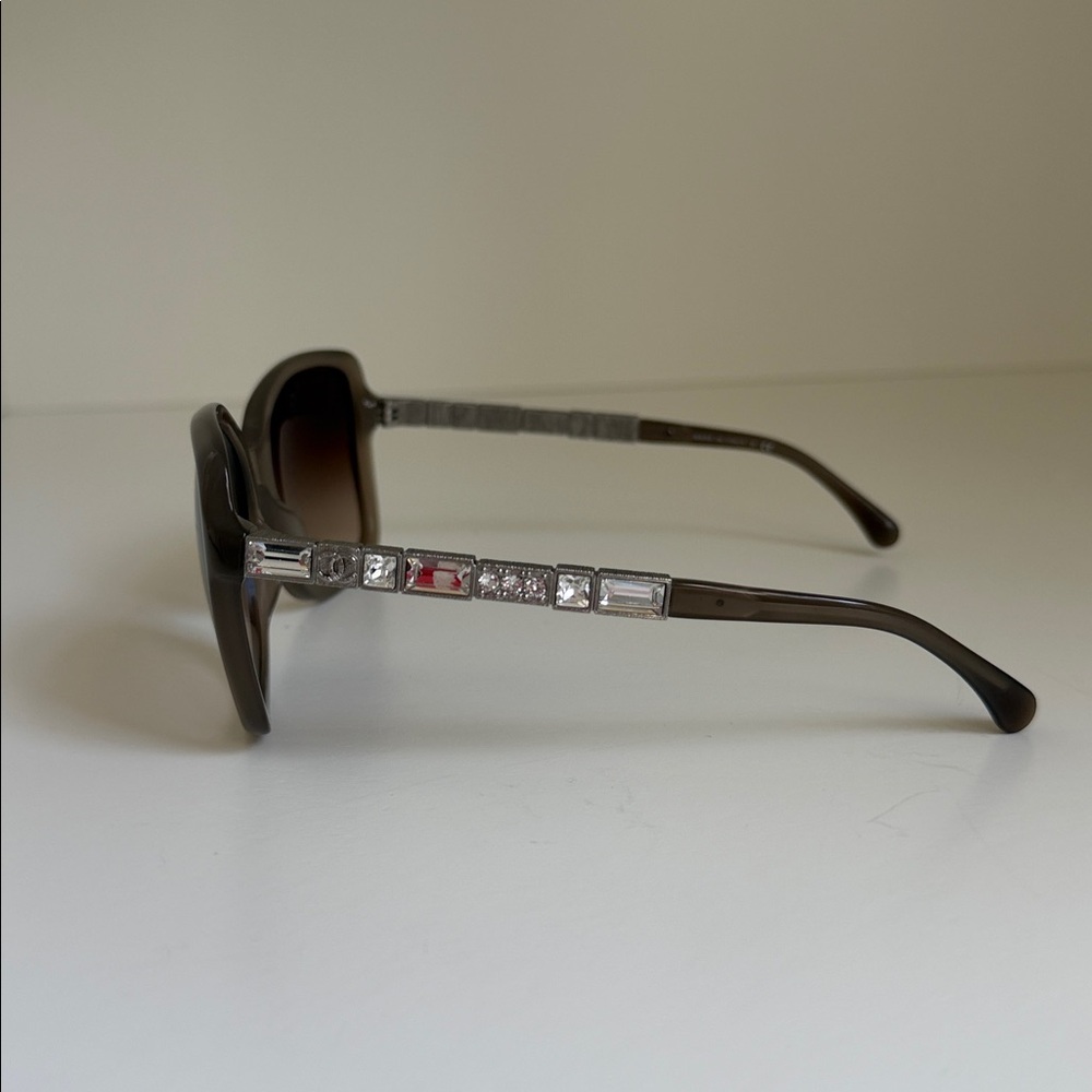 AUTHENTIC Chanel Sunglasses Taupe - Picture 10 of 11